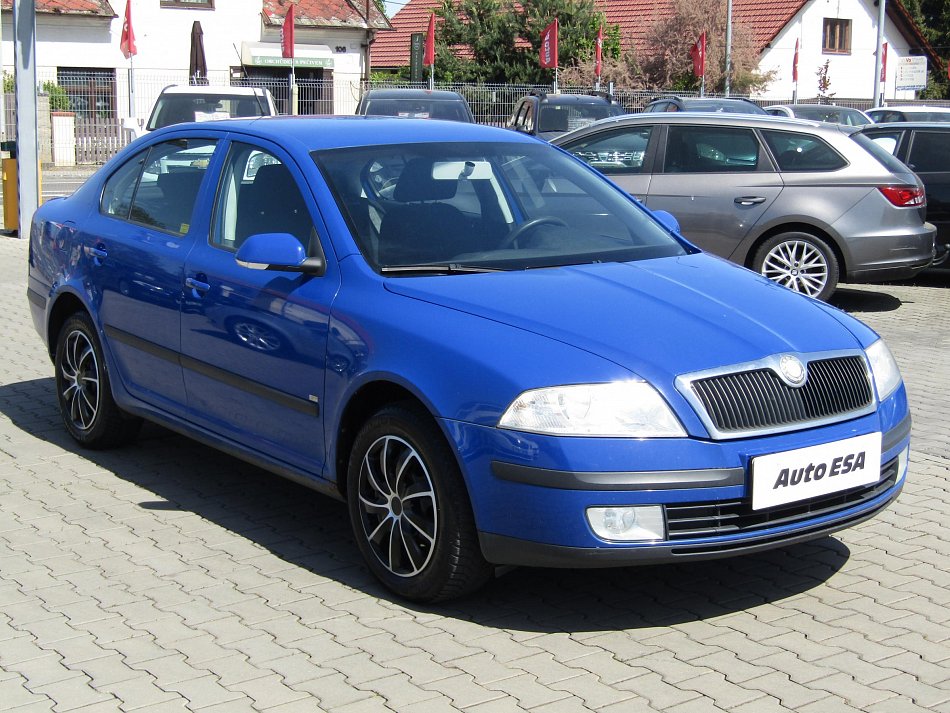 Škoda Octavia II 1.6i Ambiente