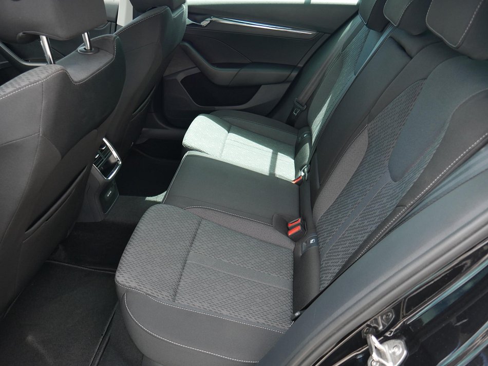 Škoda Octavia IV 2.0 TDi Style