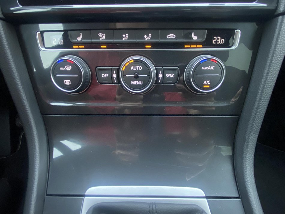 Volkswagen Golf 1.5TSI Marathon