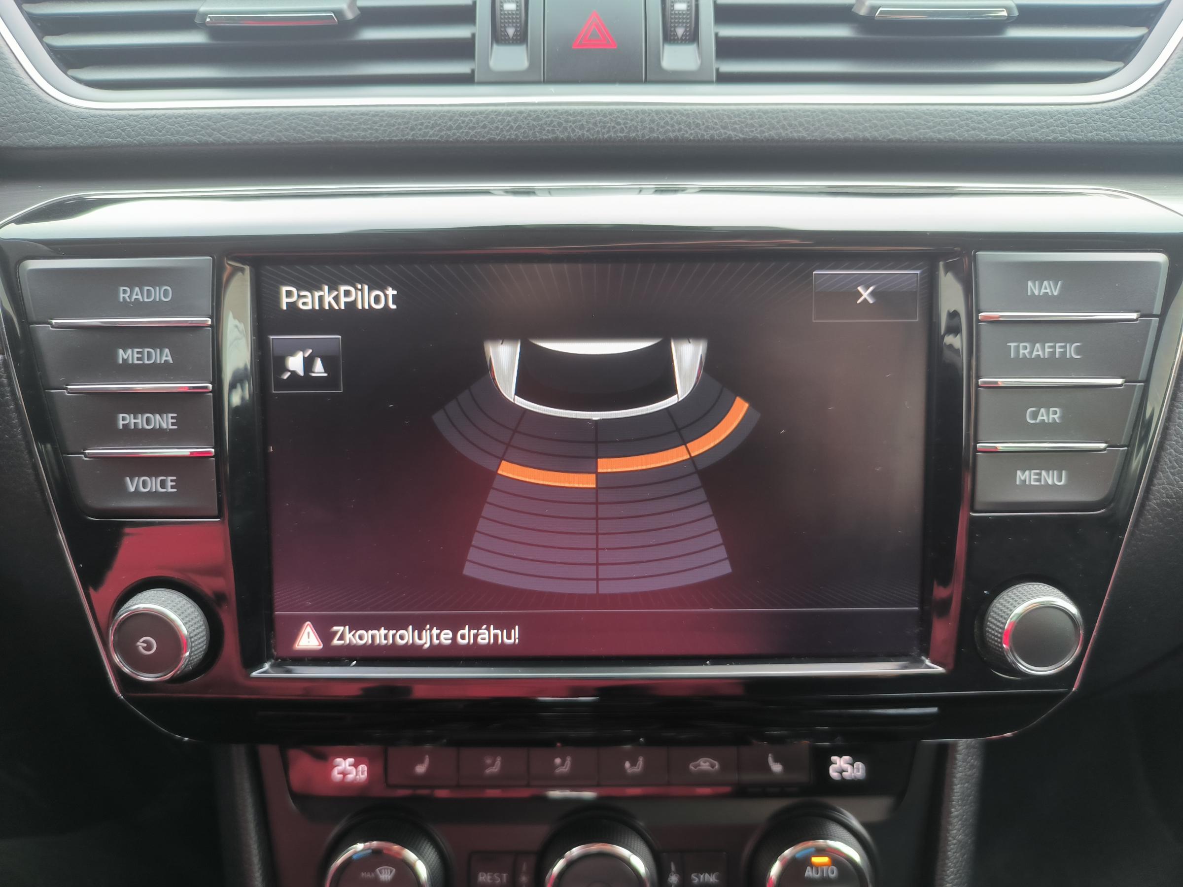 Škoda Superb III, 2016 - pohled č. 16