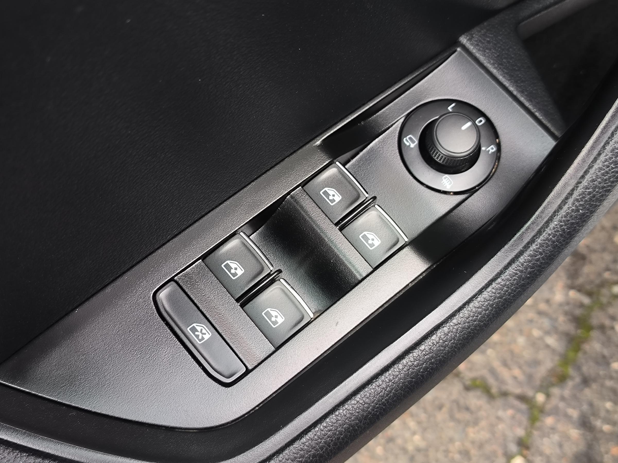 Škoda Superb III, 2016 - pohled č. 24