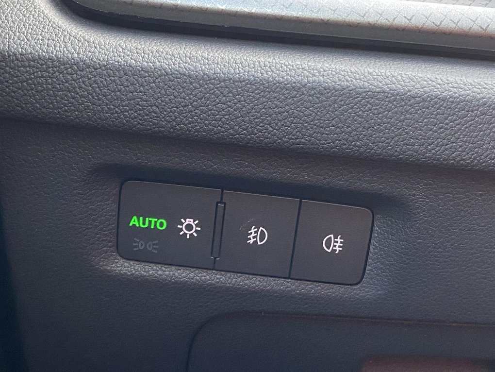 Škoda Octavia IV 1.5TSi Ambition