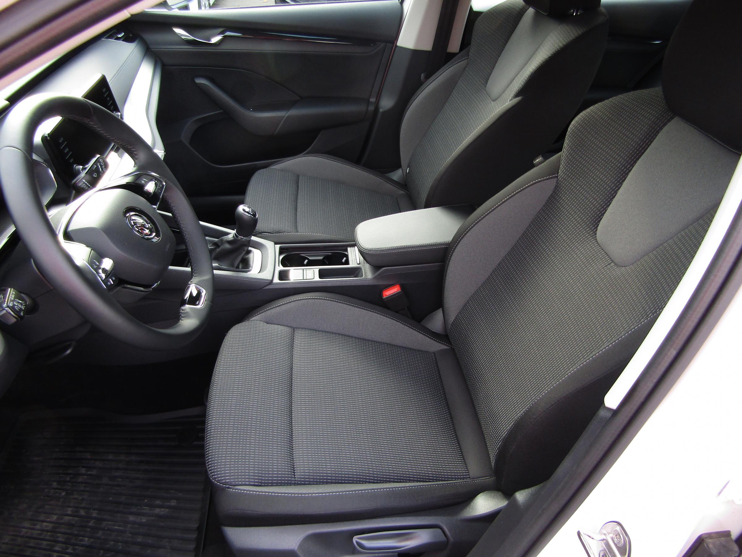 Škoda Octavia IV, 2024 - pohled č. 9