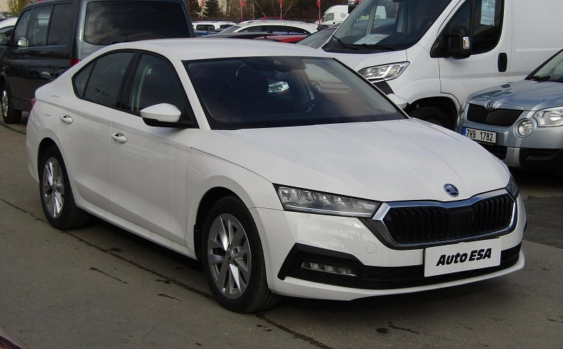 Škoda Octavia IV 1.5TSi Ambition