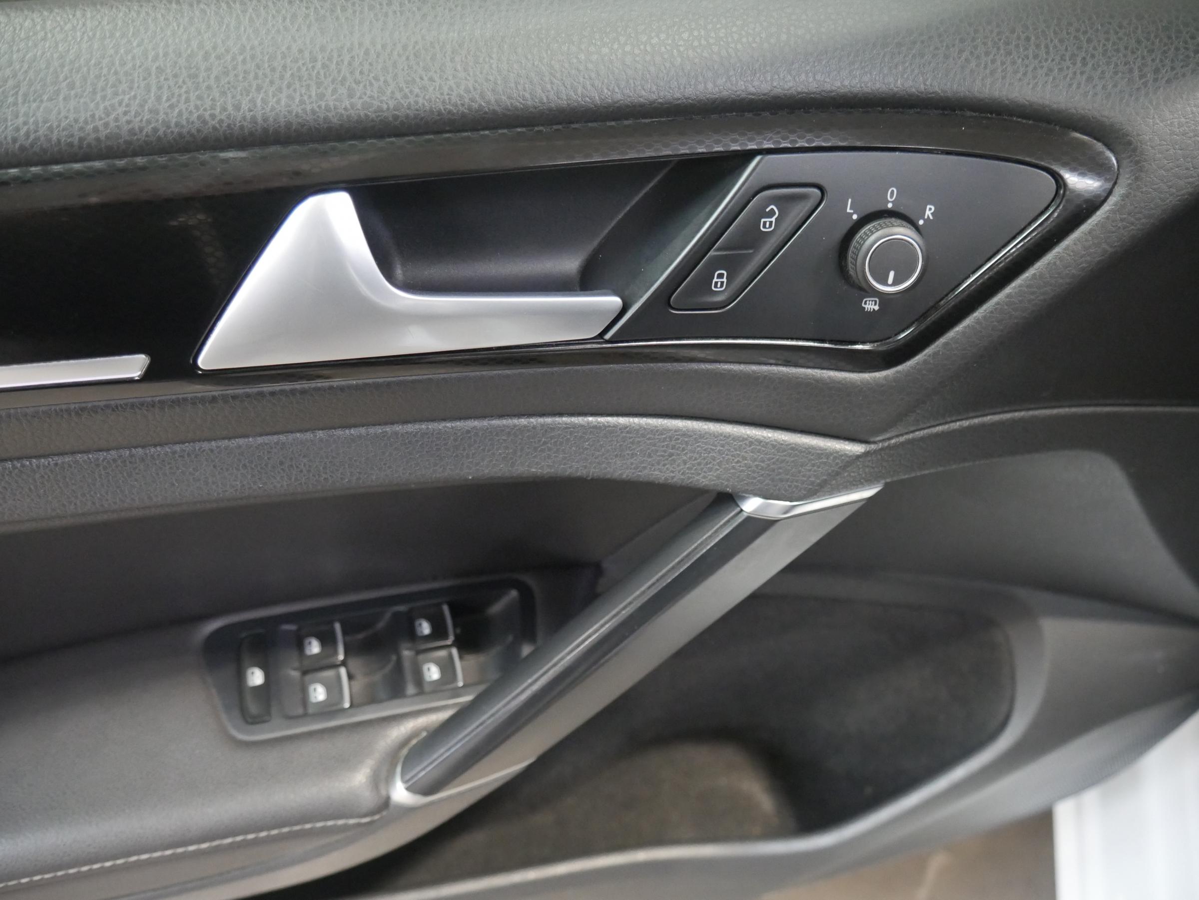 Volkswagen Golf, 2015 - pohled č. 11