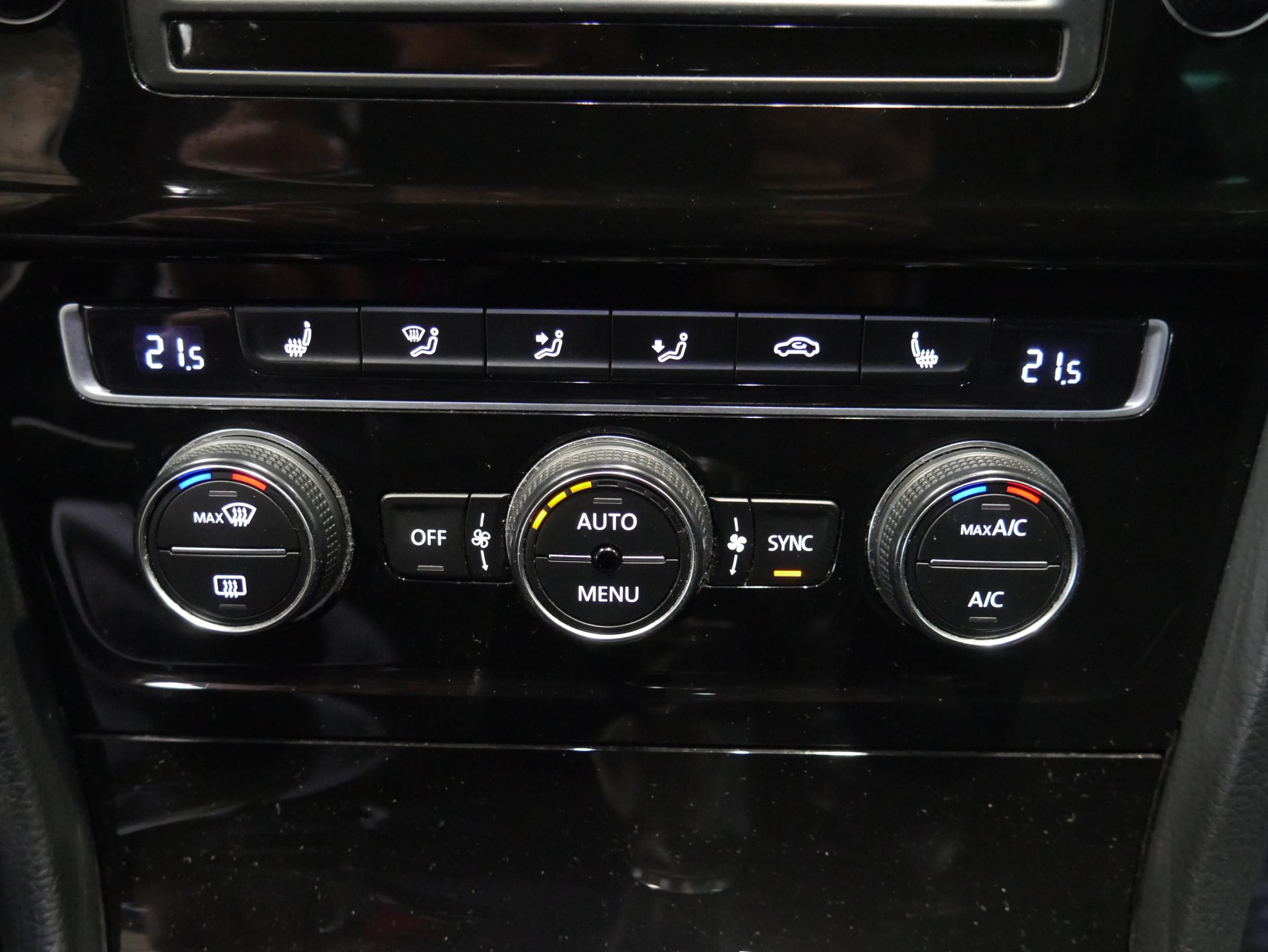 Volkswagen Golf, 2015 - pohled č. 16