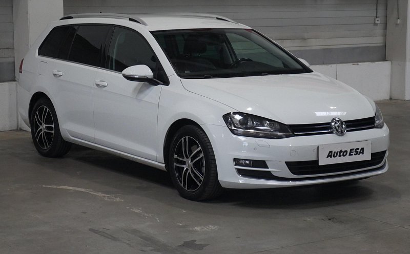 Volkswagen Golf 2.0 TDi 