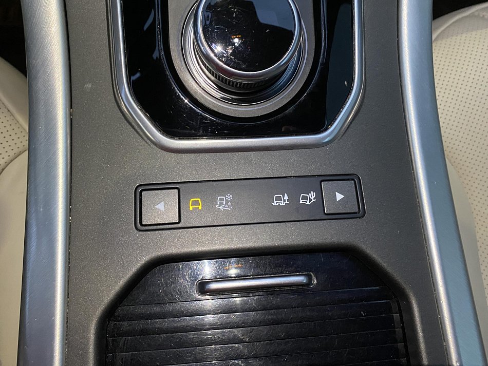 Land Rover Evoque 2.0 Td4 Autobiography 4X4