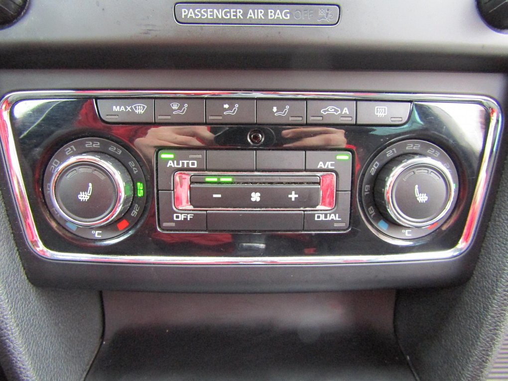 Škoda Superb II 2.0TDi Elegance 4x4