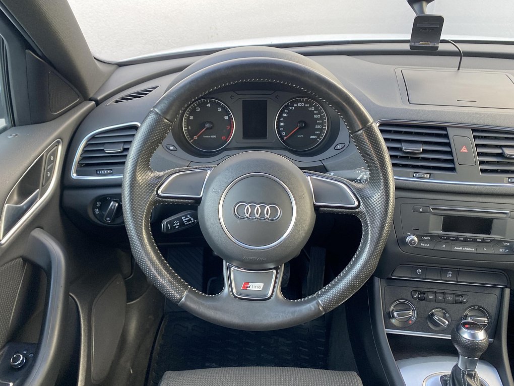 Audi Q3 2.0 TFSi S-line quattro