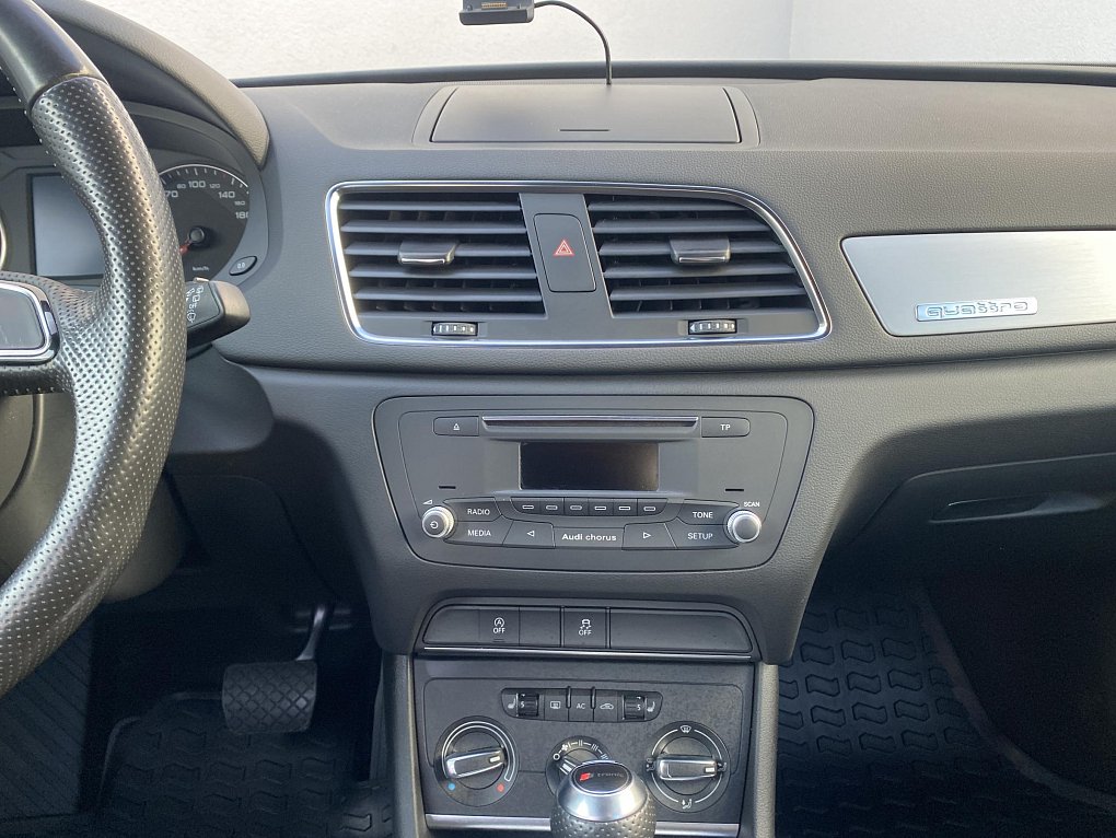 Audi Q3 2.0 TFSi S-line quattro