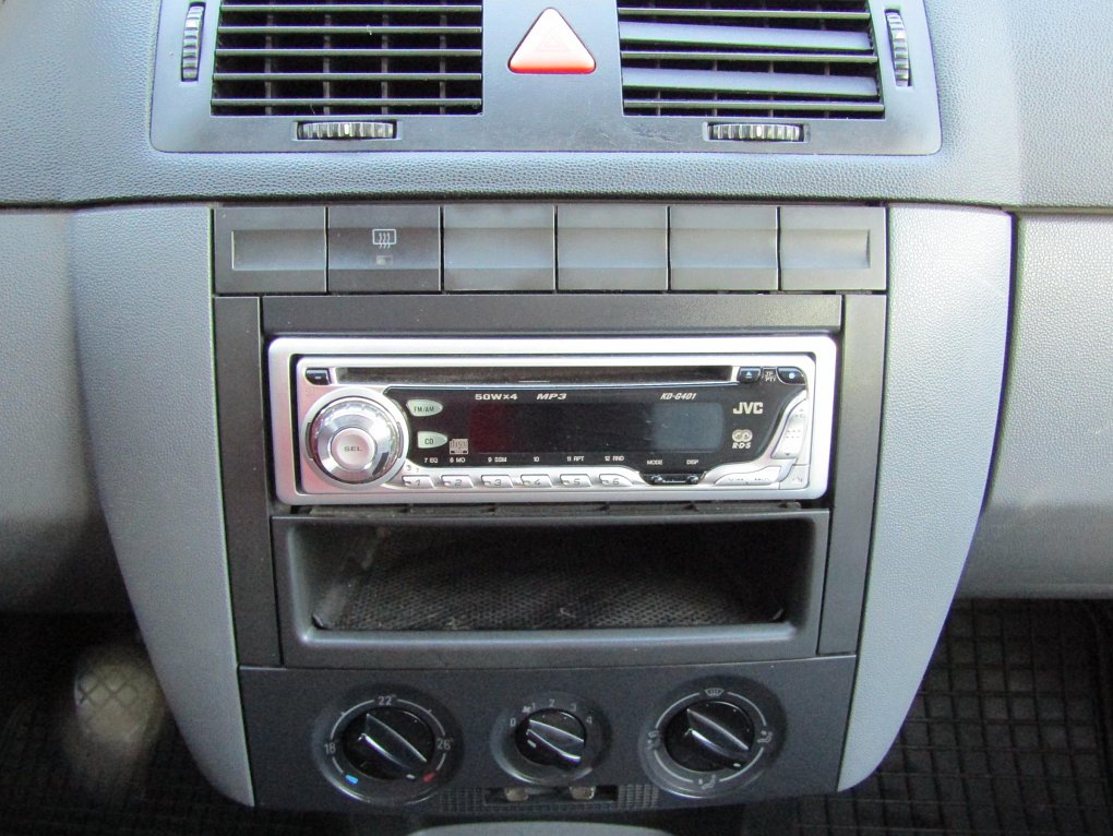 Škoda Fabia I 1.4 MPI 