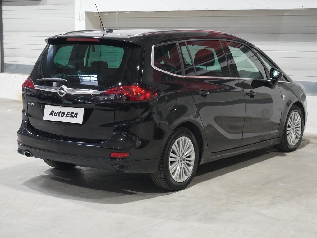 Opel Zafira 2.0  Tourer