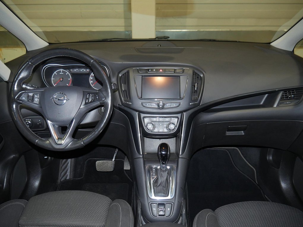 Opel Zafira 2.0  Tourer