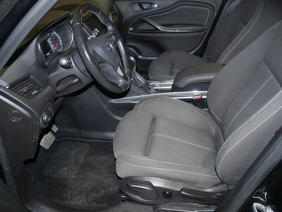 Opel Zafira 2.0  Tourer