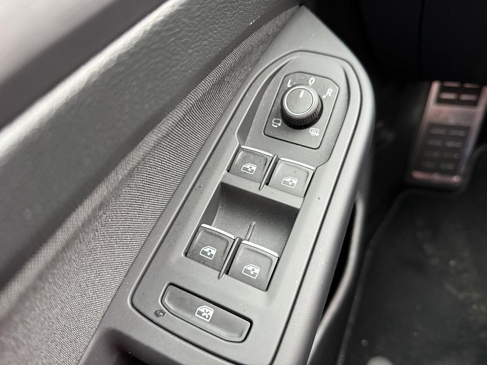 Volkswagen Golf 1.5TSi Style