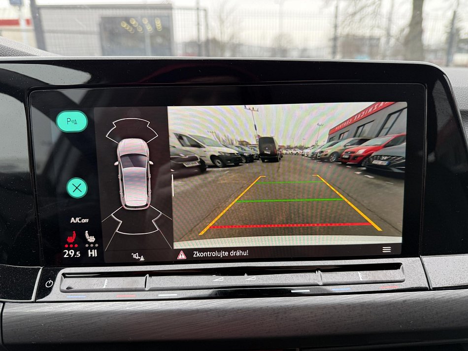 Volkswagen Golf 1.5TSi Style