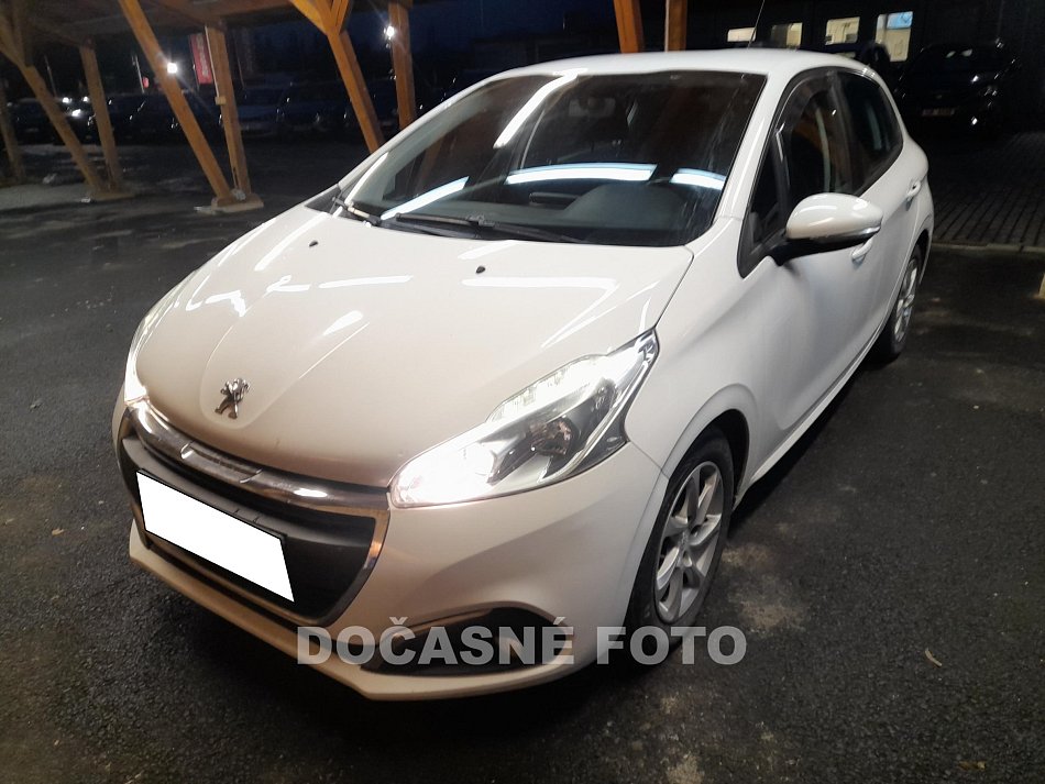 Peugeot 208 1.2 