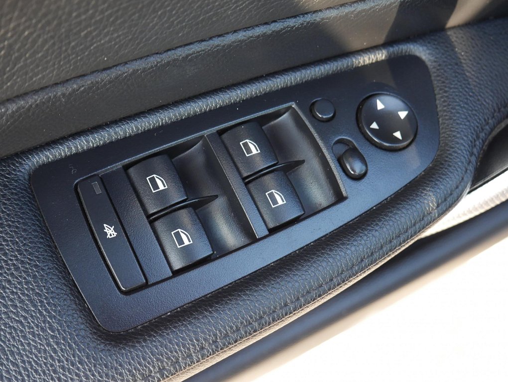 BMW Řada 1 2.0d  120d