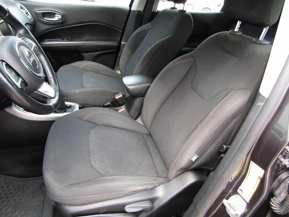 Jeep Compass 1.6 CRD 