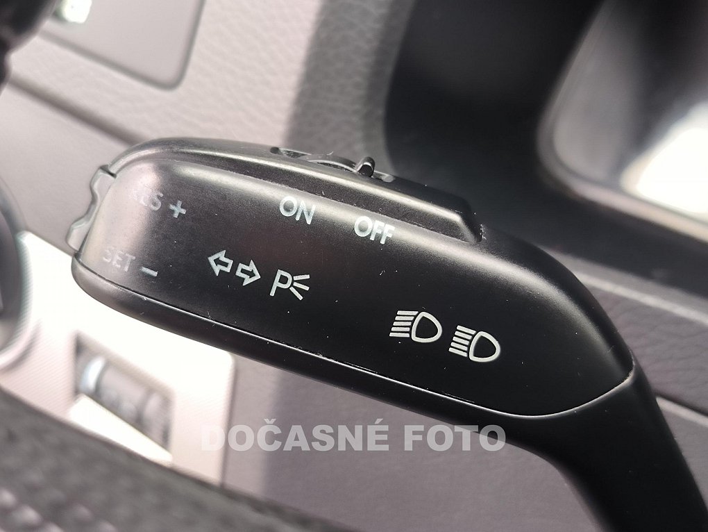 Volkswagen Multivan 2.5TDi 