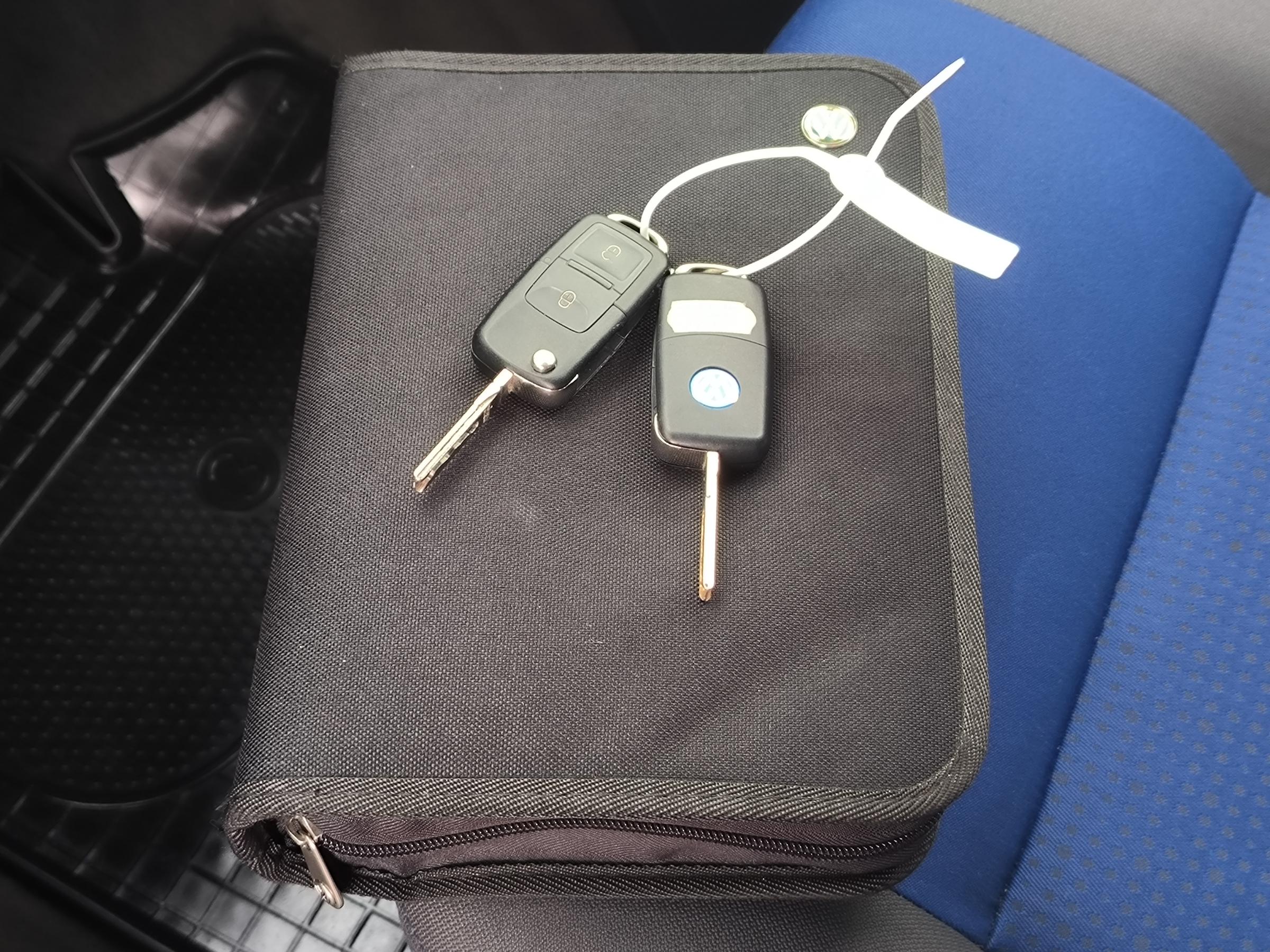 Volkswagen Multivan, 2004 - pohled č. 19