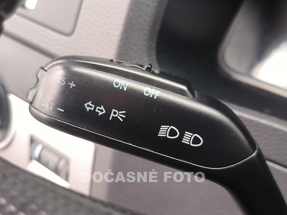 Volkswagen Multivan 2.5TDi 