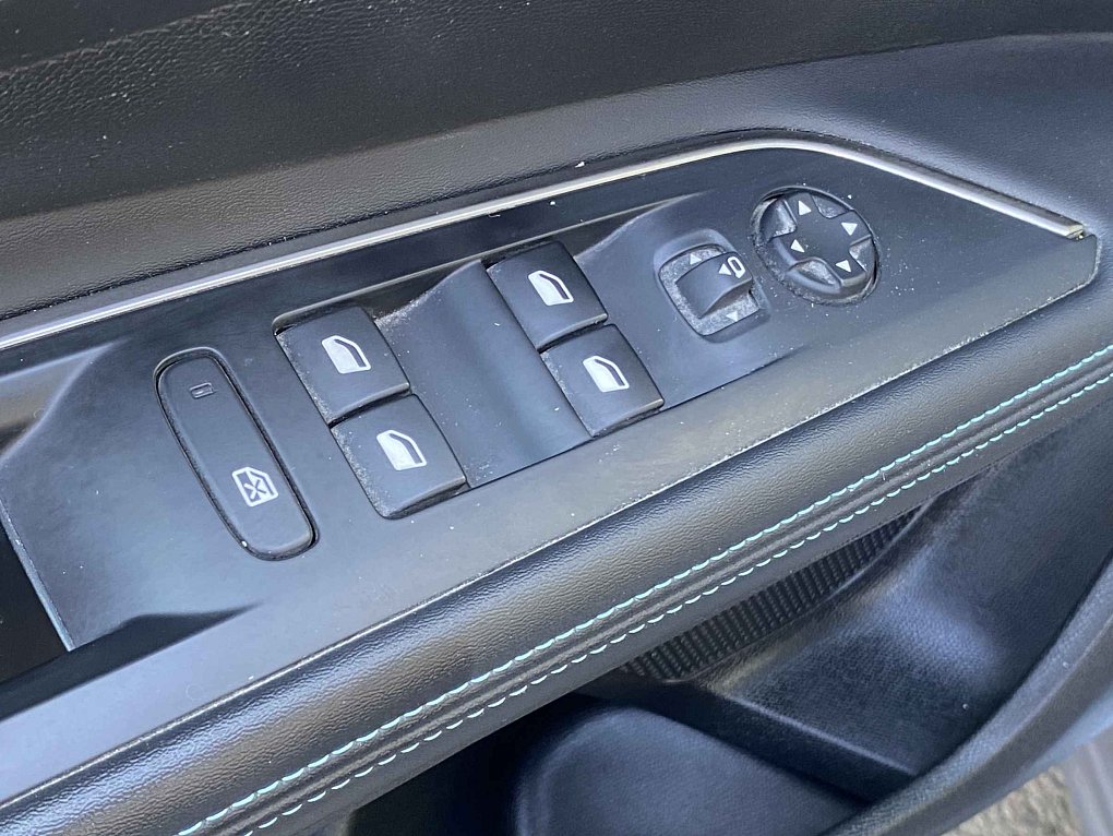 Peugeot 5008 1.5 HDi Allure