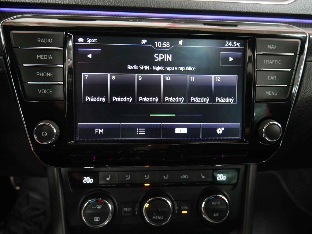 Škoda Superb III 2.0TDi Ambition 4x4