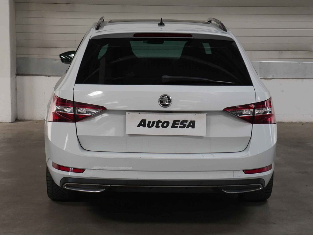 Škoda Superb III 2.0TDi Ambition 4x4