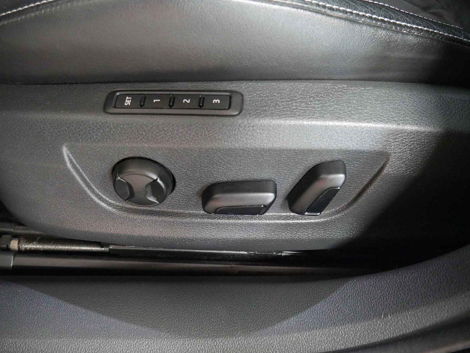 Škoda Superb III 2.0TDi Ambition 4x4