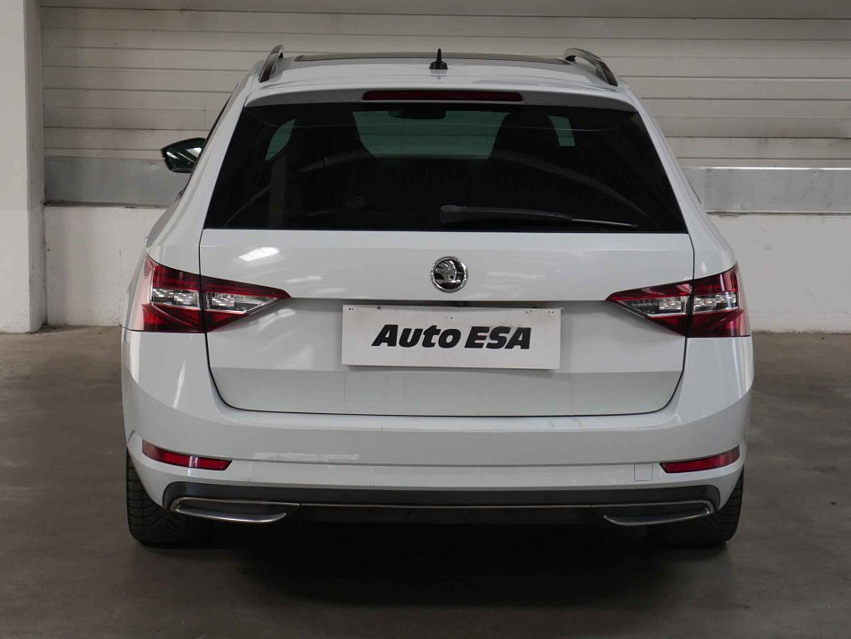 Škoda Superb III 2.0TDi Ambition 4x4
