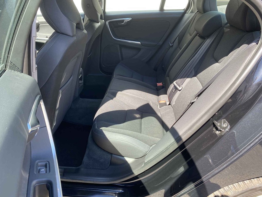 Volvo S60 2.0D3 Momentum