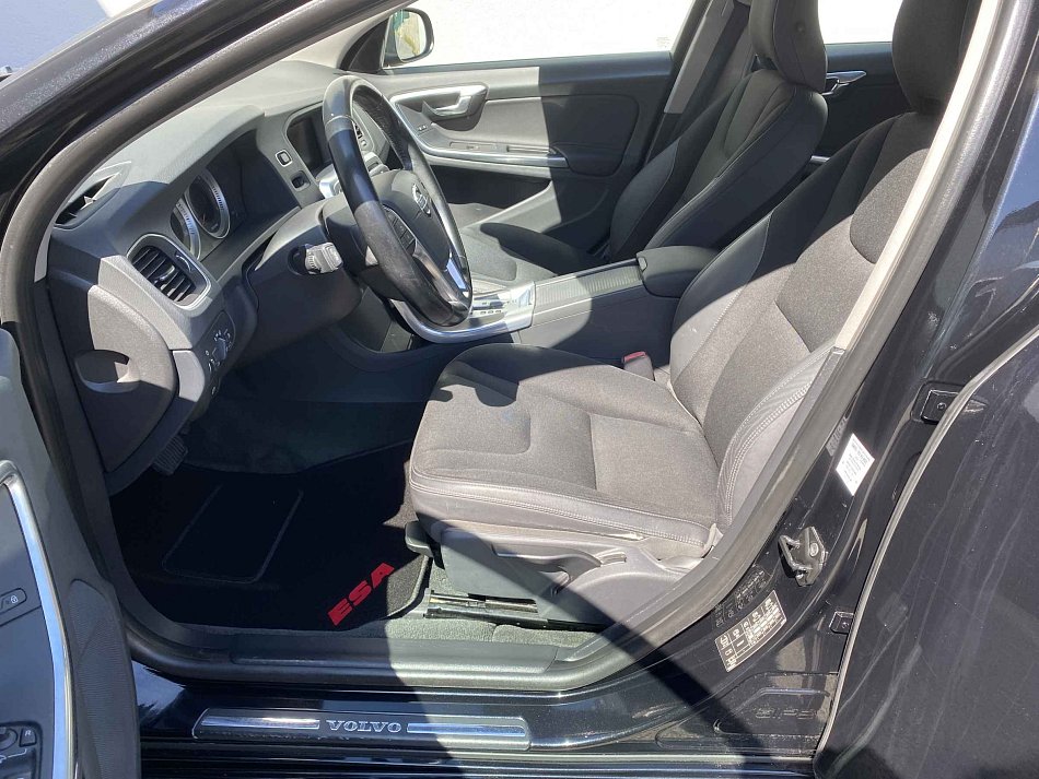 Volvo S60 2.0D3 Momentum