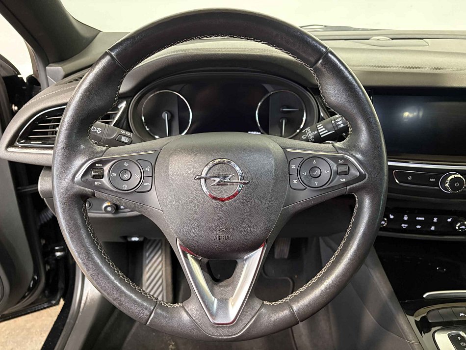 Opel Insignia 2.0 CDTI 