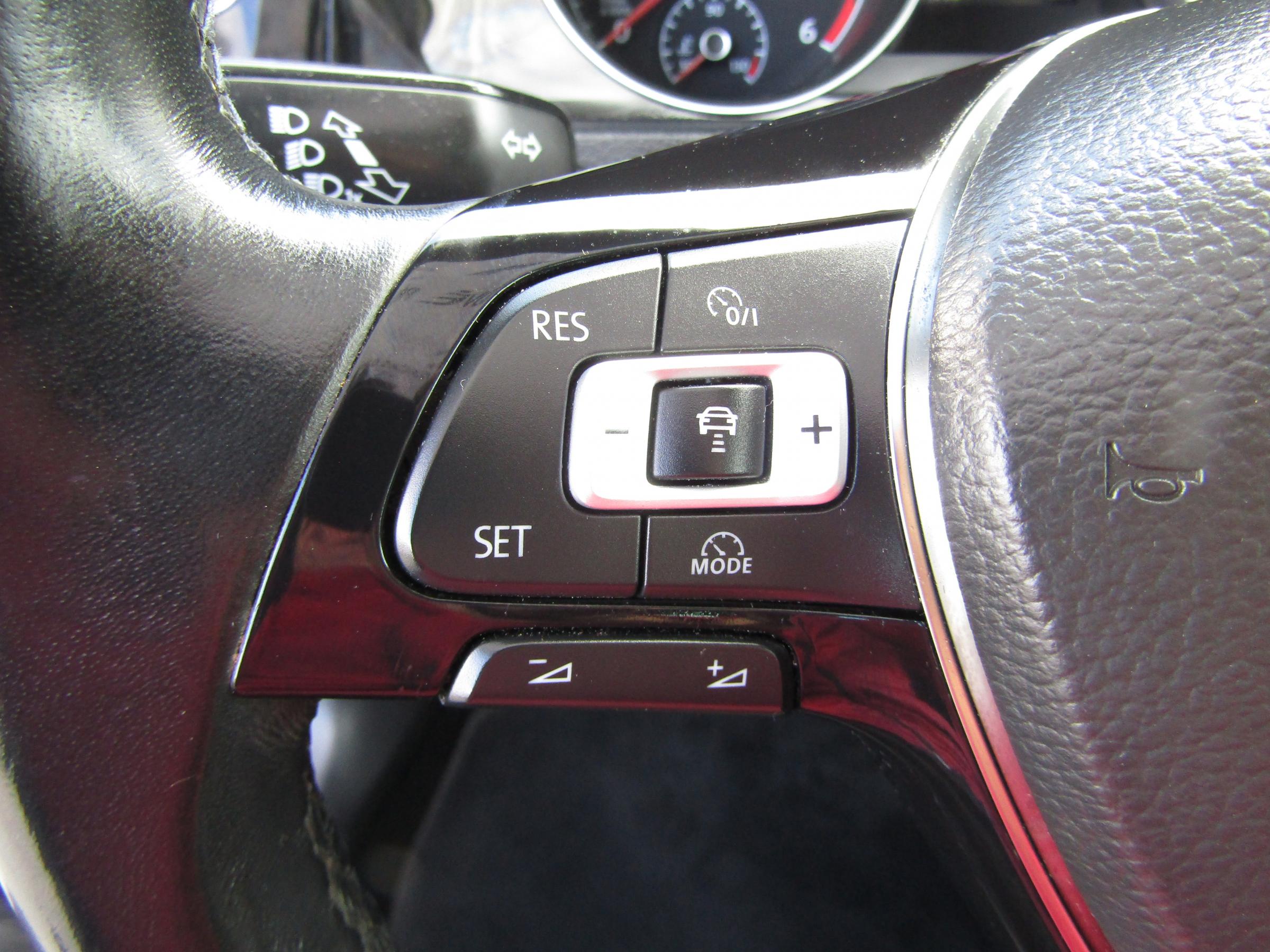 Volkswagen Golf, 2017 - pohled č. 13