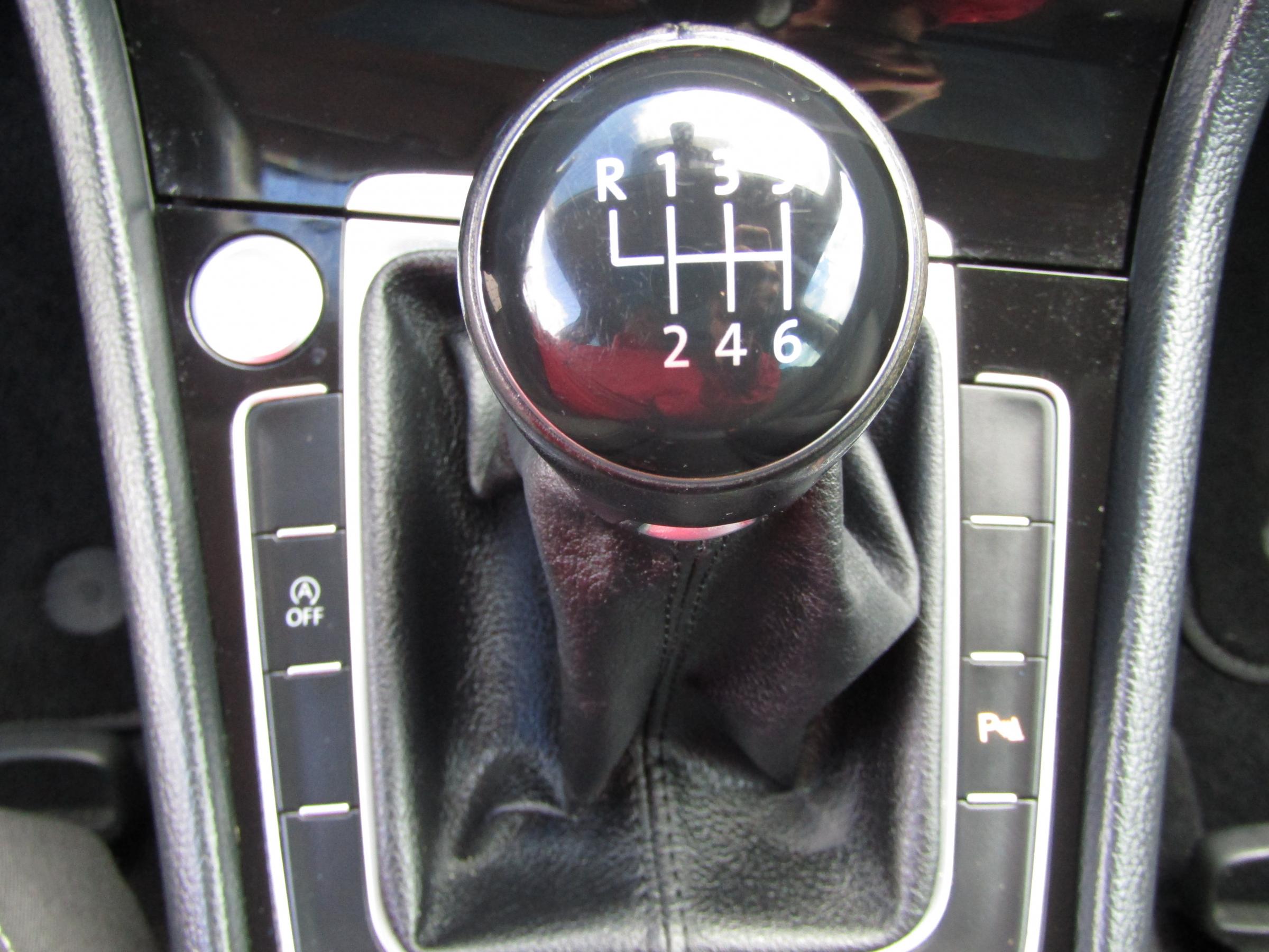 Volkswagen Golf, 2017 - pohled č. 18