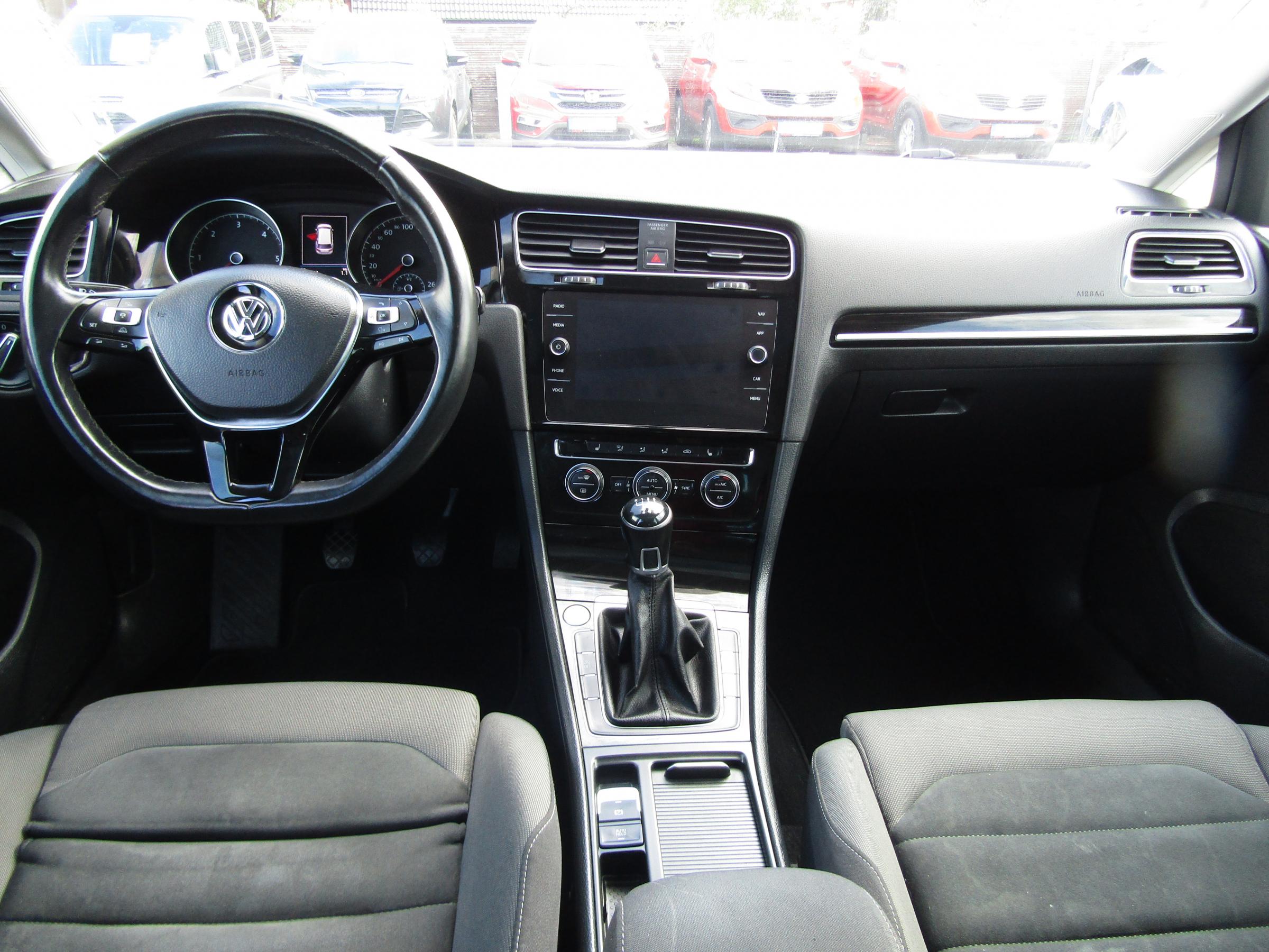 Volkswagen Golf, 2017 - pohled č. 8