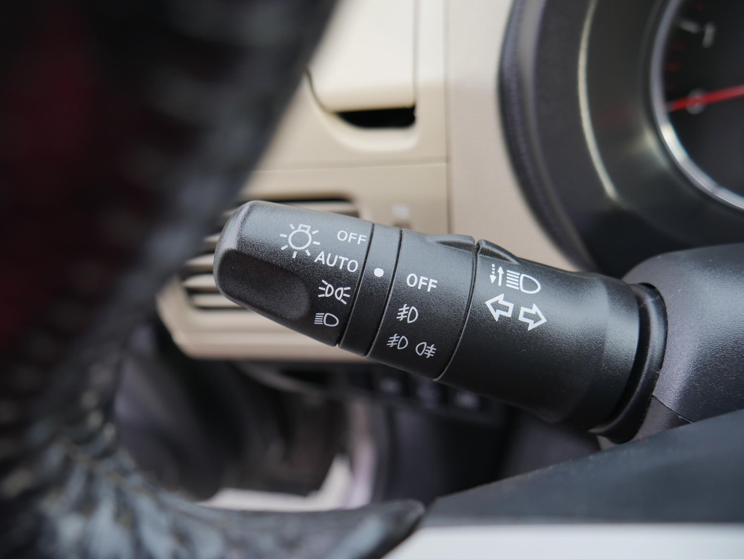 Nissan X-Trail, 2011 - pohled č. 14