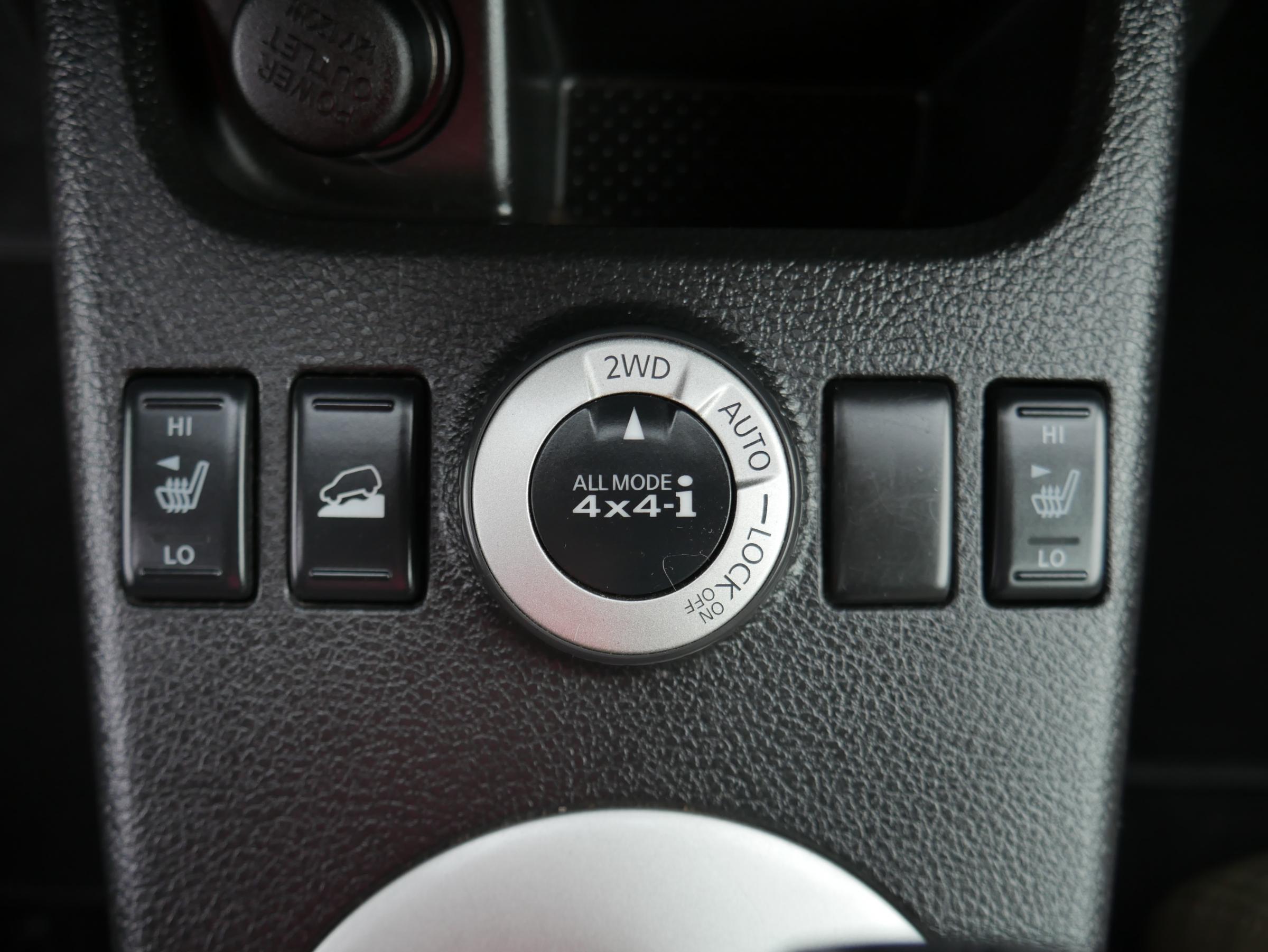 Nissan X-Trail, 2011 - pohled č. 17