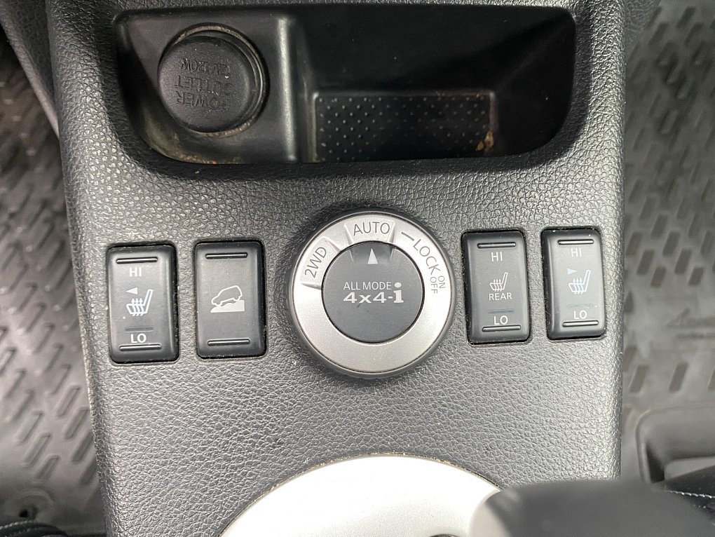 Nissan X-Trail 2.0 dCi  4x4