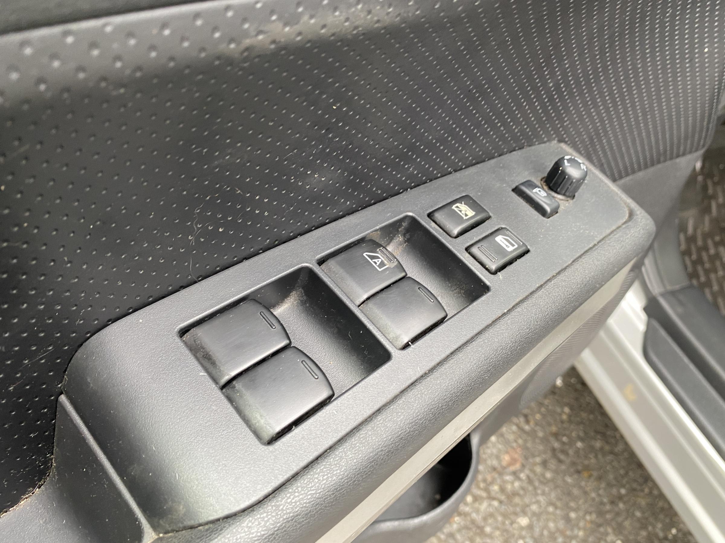 Nissan X-Trail, 2011 - pohled č. 13