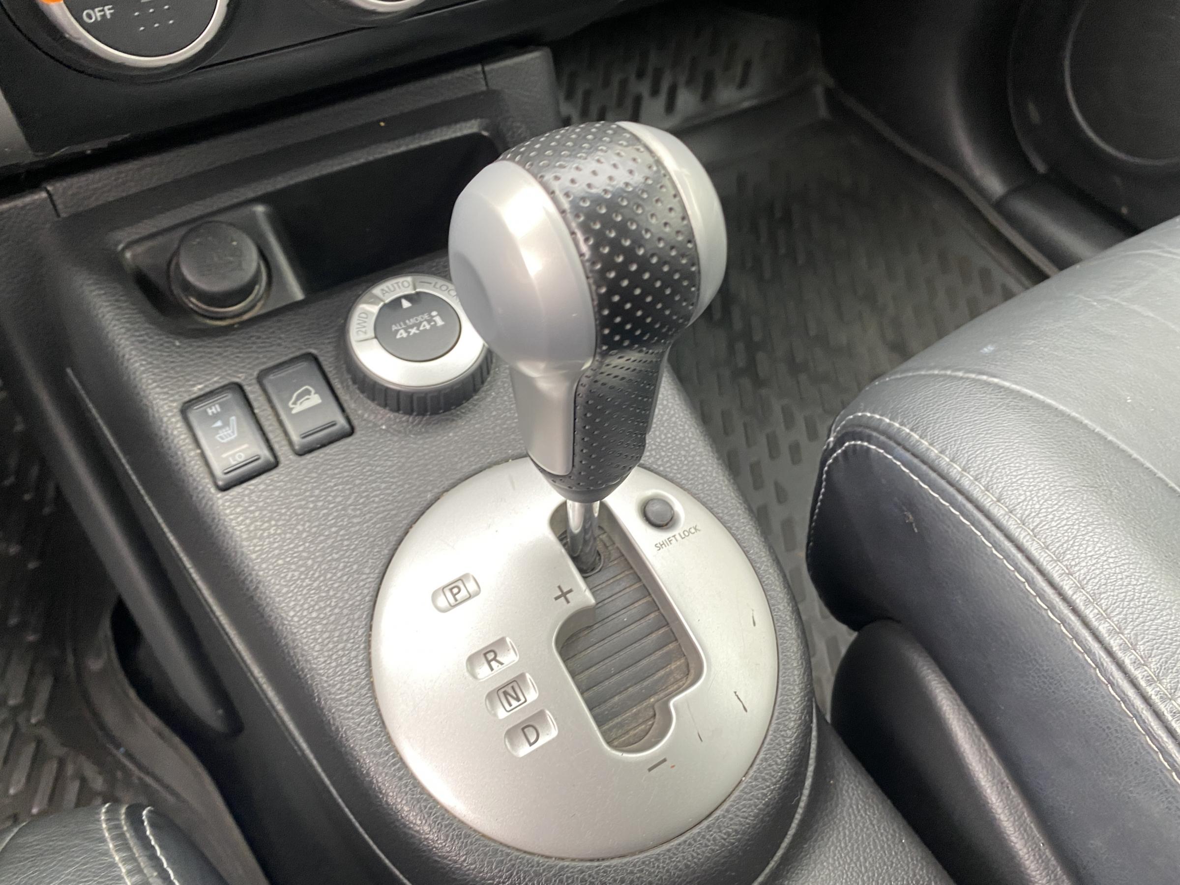 Nissan X-Trail, 2011 - pohled č. 16