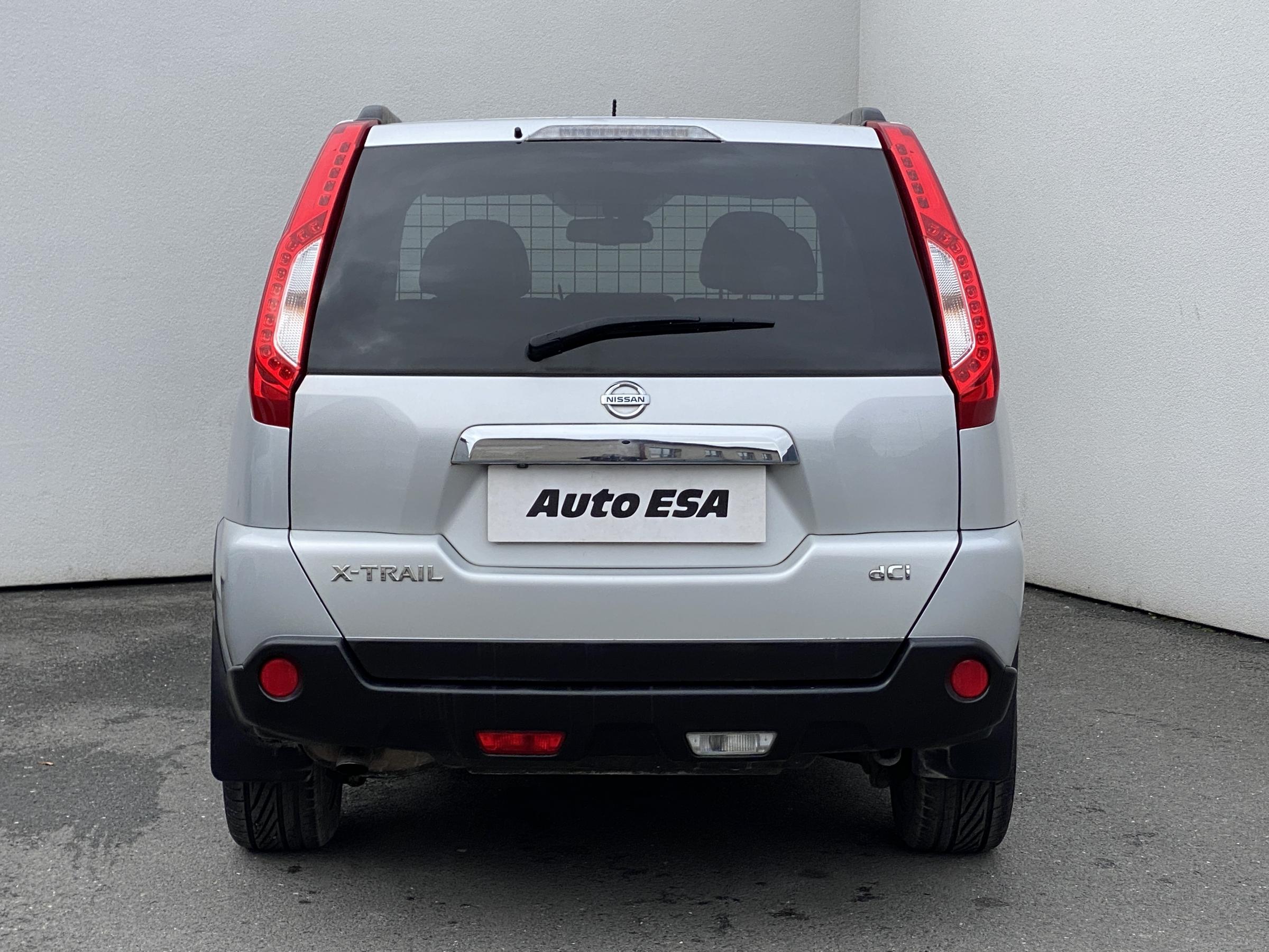 Nissan X-Trail, 2011 - pohled č. 5