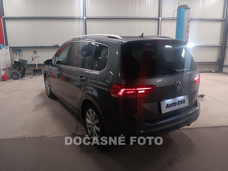 Volkswagen Touran 1.4TSi 