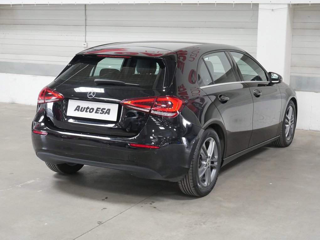 Mercedes-Benz Třída A 1.3i 