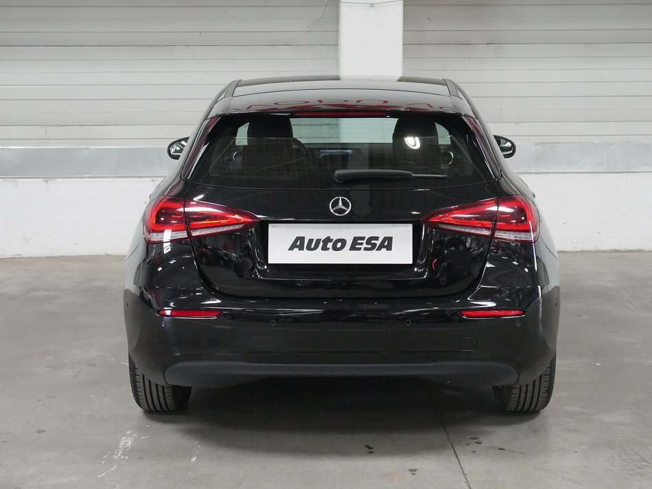 Mercedes-Benz Třída A 1.3i 