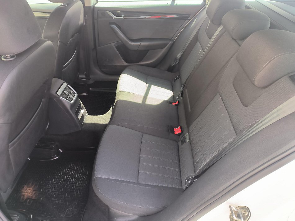 Škoda Octavia III 1.6 TDi Style