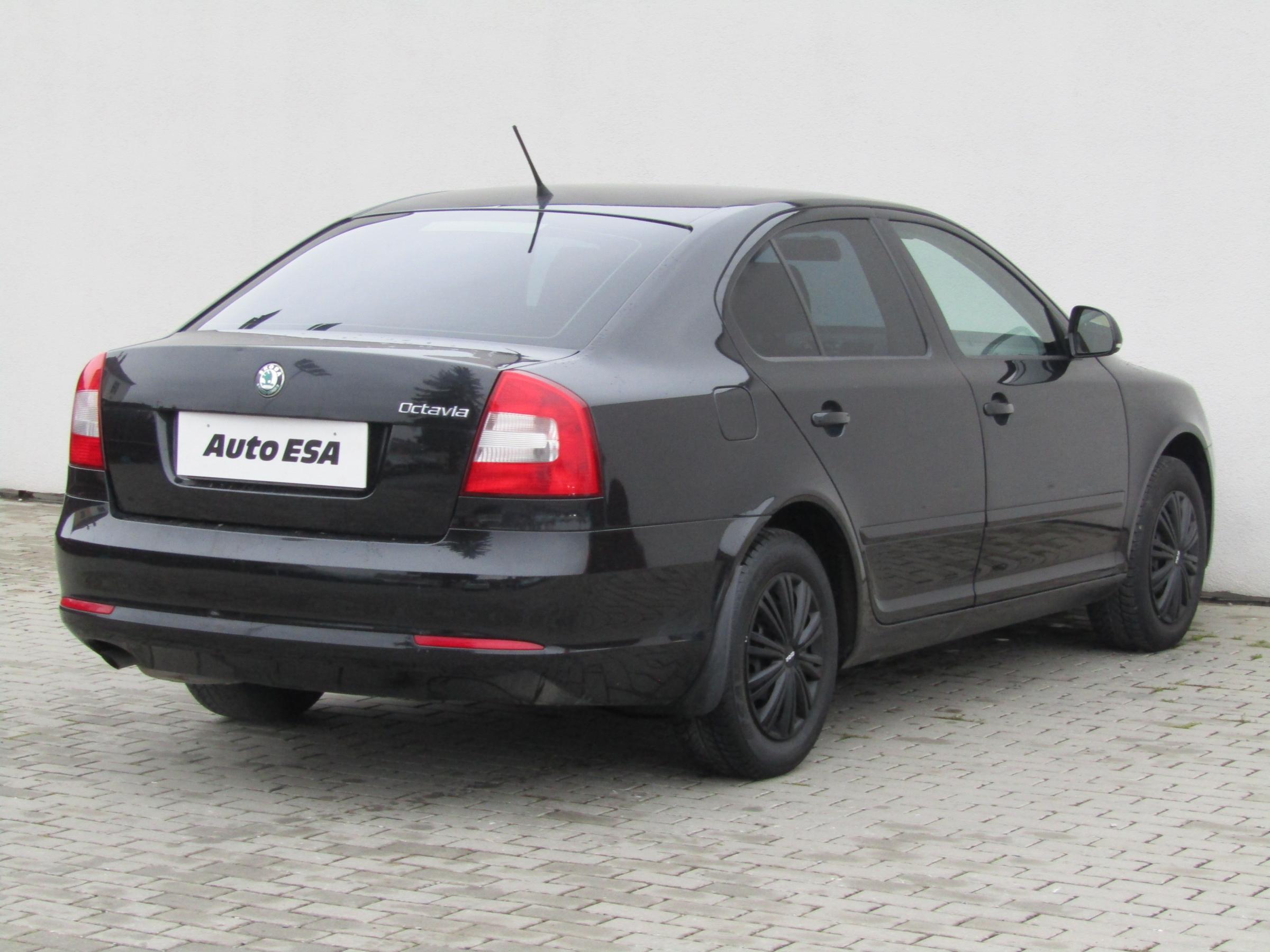 Škoda Octavia, 2011 - pohled č. 4
