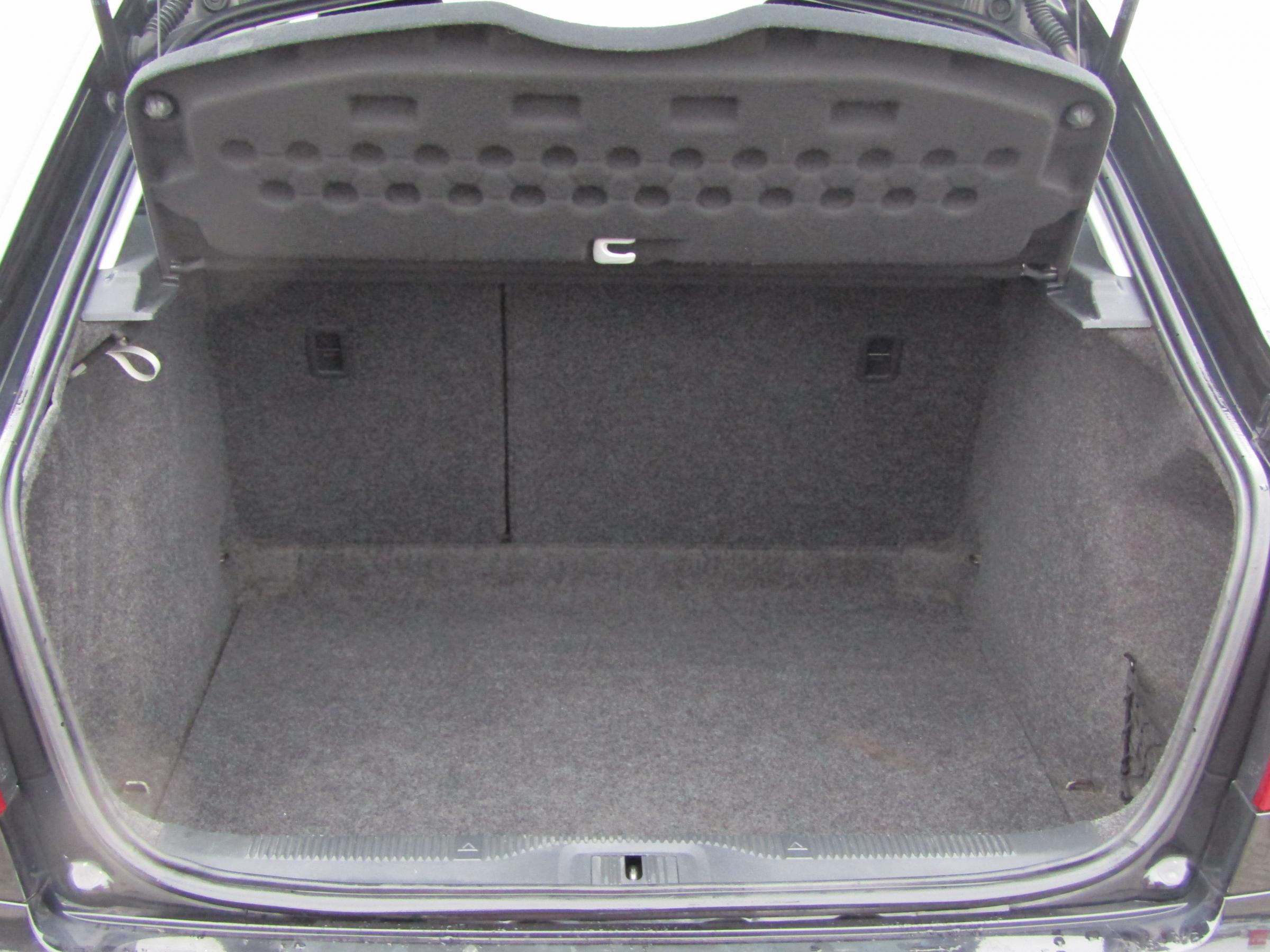 Škoda Octavia, 2011 - pohled č. 7